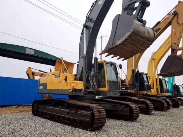 Used Volvo EC360BLC EC360 Excavator in Good Condition - Image 4