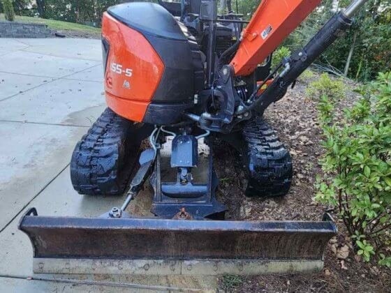 Original Japan Used Kubota U55 Second-Hand Mini Excavator Low Price - Image 3