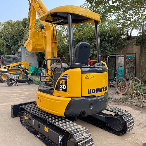 Used KOMATSU PC30 Hydraulic Excavator Specs & Dimensions - Image 2