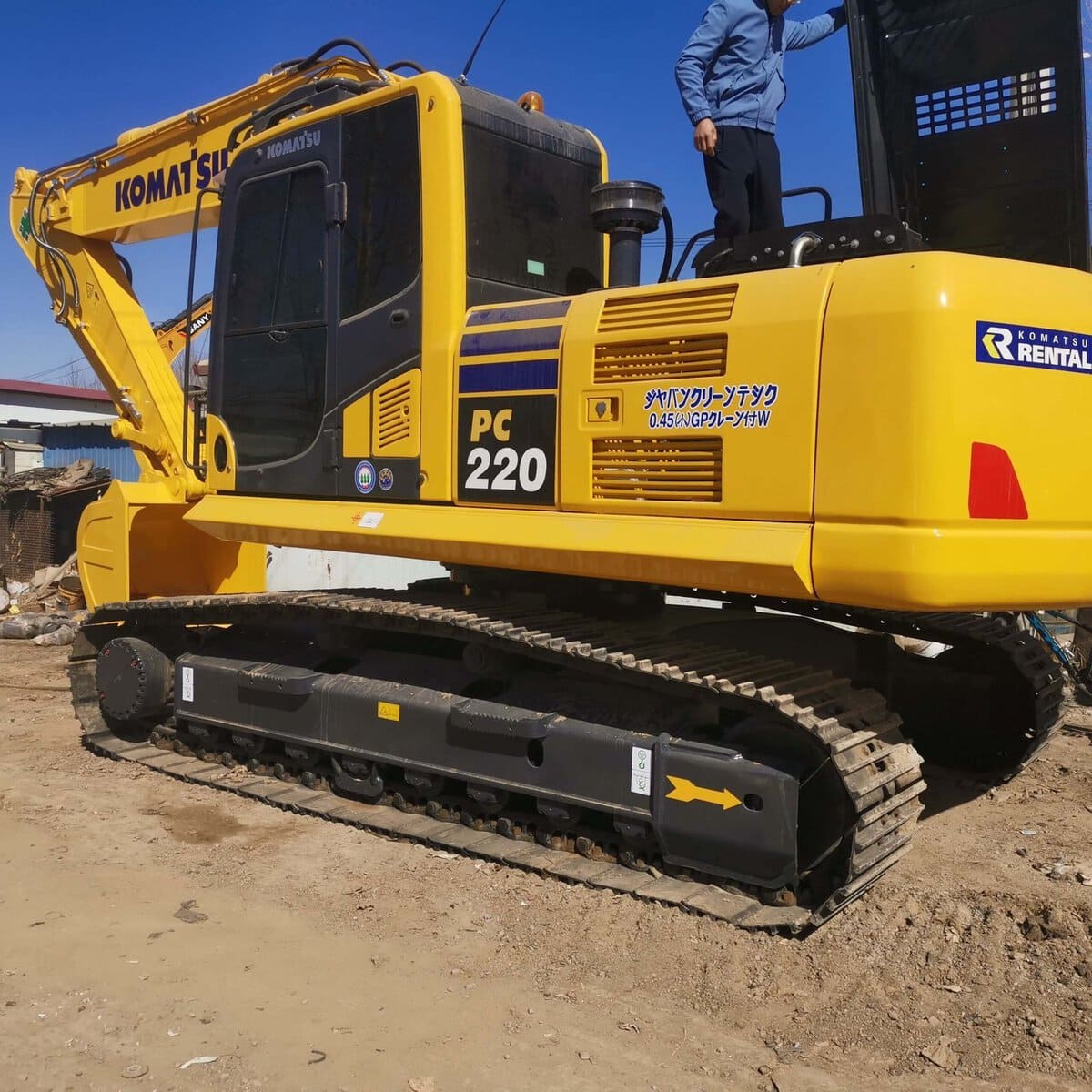High-Quality Used Komatsu PC200 Excavator for Sale - Image 2