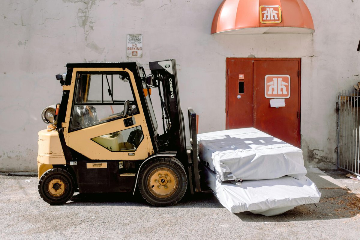 Used Forklift 7 pexels harrisonhaines 9957864 scaled