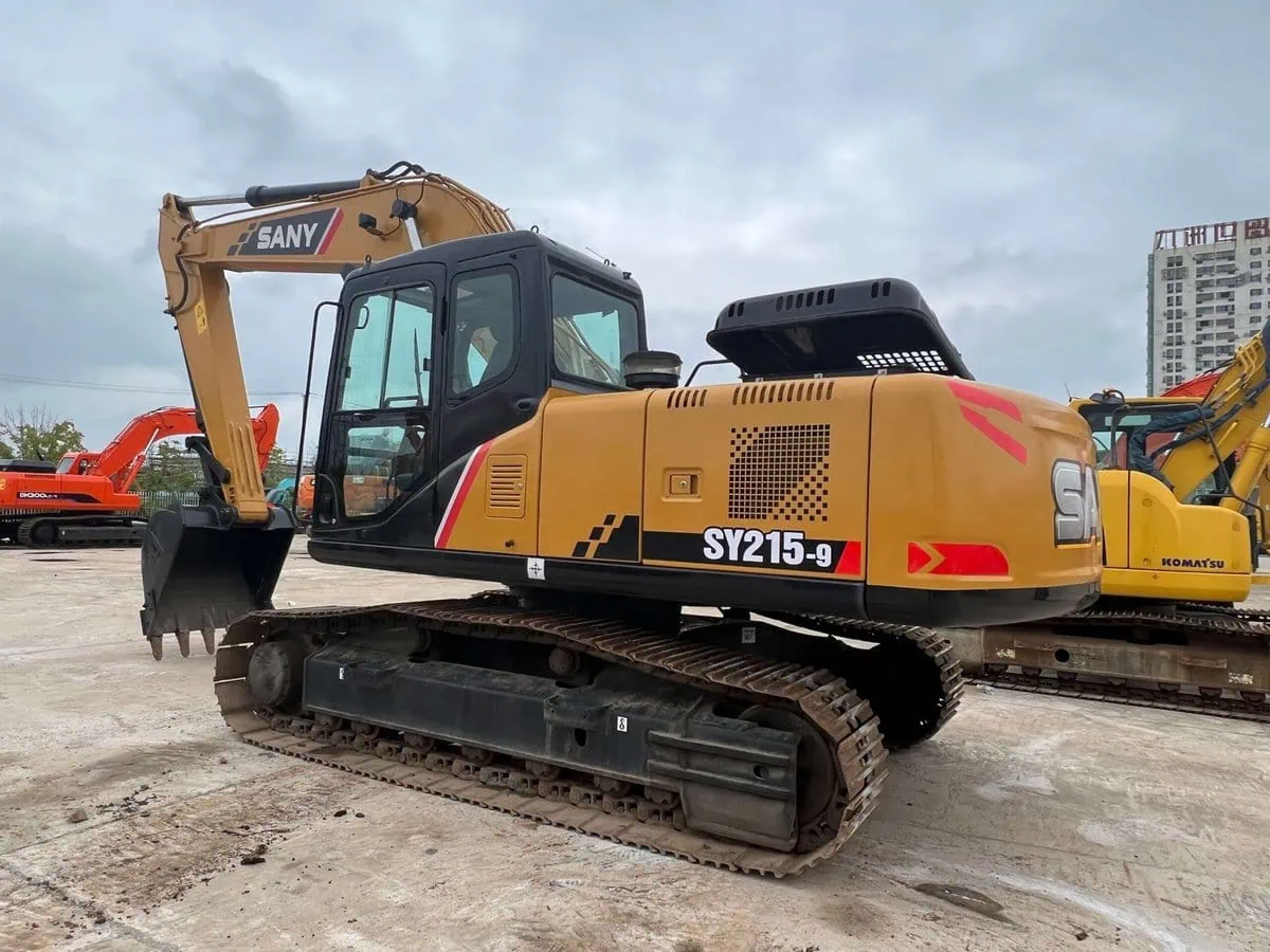 Used Sany215 Sany SY215C Crawler Excavator Available in Stock for Sale - Image 4