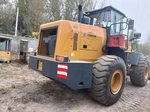 Used Lonking 855N Secondhand Wheel Loader for Construction Works - Image 3