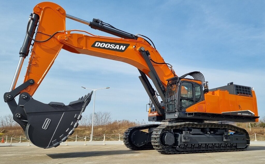 Used Doosan Excavator 9 20210328000070 0 1
