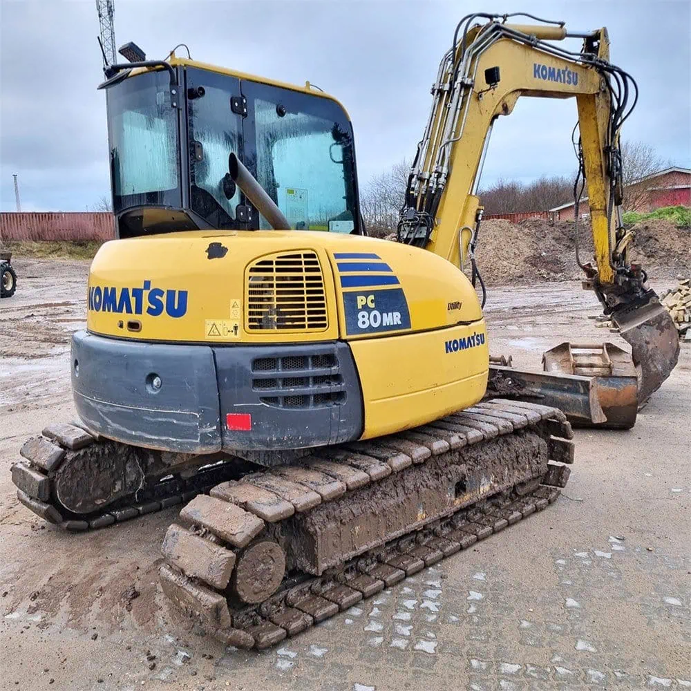 Used Komatsu PC80 Excavator in Good Condition and Low working Hours - Image 2