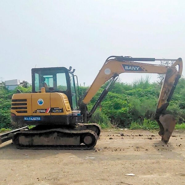 Used Sany SY55C Excavator Second Hand Mini Digger For Sale - Image 3