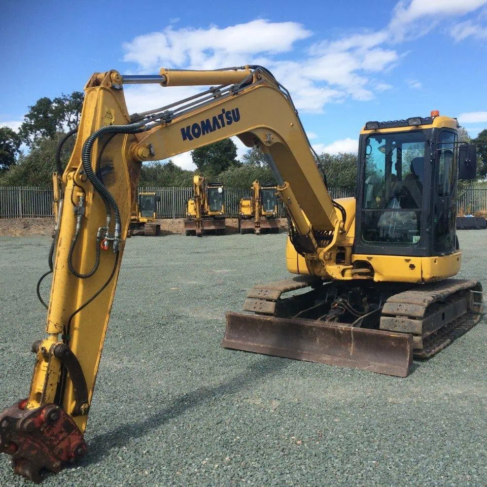 Used Komatsu PC80 Excavator in Good Condition and Low working Hours - Image 4