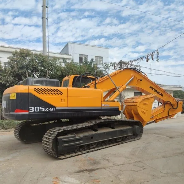 Used Hyundai R305LC-9T Excavator For Sale R305 R305LC R305LC-9 30 Tons - Image 2