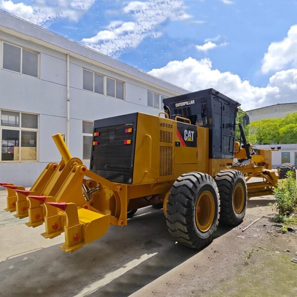 Used CAT 120K Motor Grader Caterpillar for Sale in Good Condition - Image 3