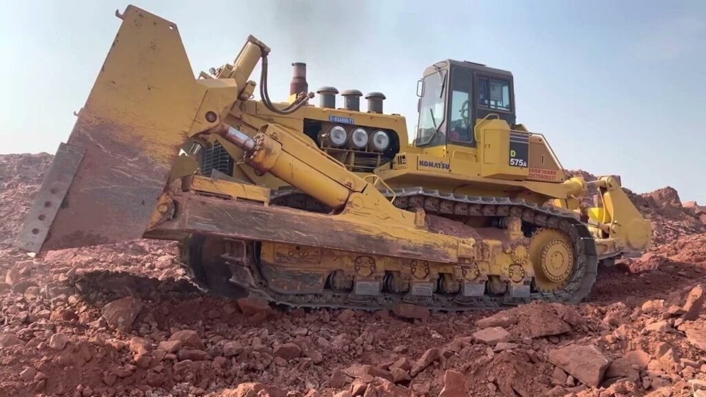 D575