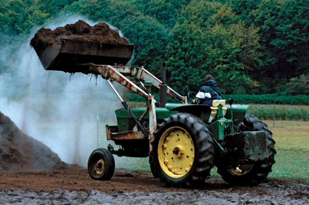 Tractor loader