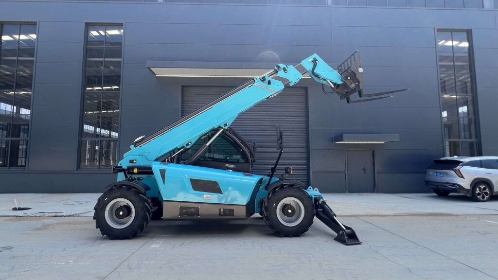 telehandler machine