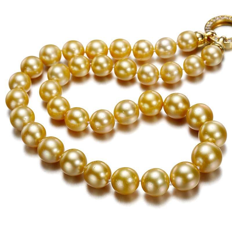 Geschenke Diamantene Hochzeit Eltern und Perlenkette