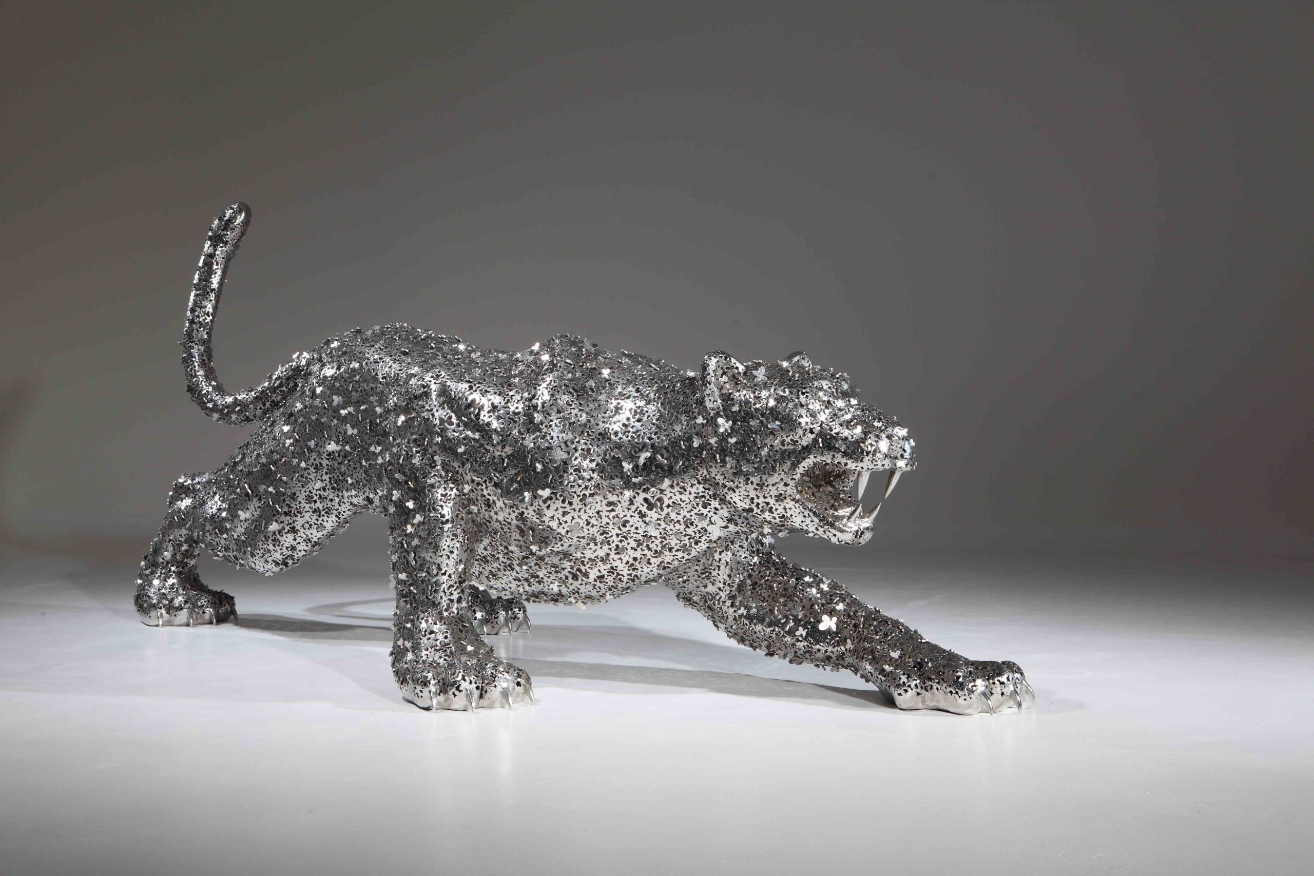 Kim In Tae, contemporary Sculptors - Liquid Art System