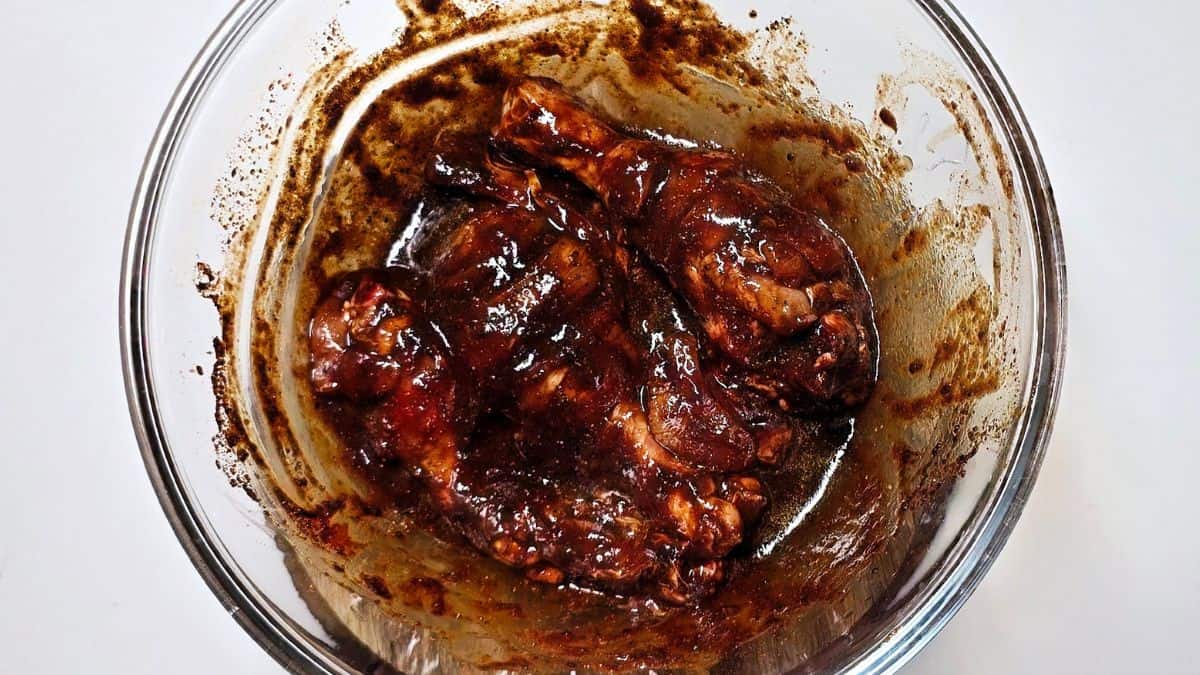 Baked Chicken Leg Recipe forth step Baked Chicken Leg Recipe forth step: Prepare for marination