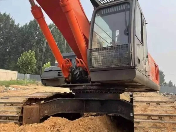 Used Hitachi ZX350K Crawler Excavator Original Japanese for Sale - Image 4