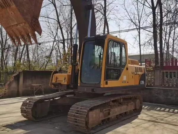 Hot Sale Second Hand Volvo Ec210 Used Excavator with Low Price - Image 2