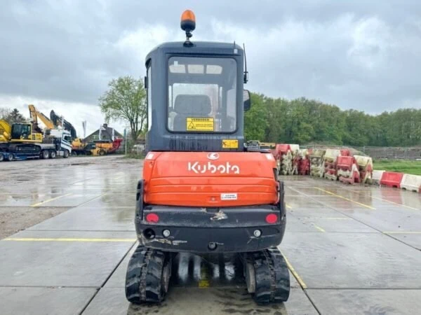 Original Japan Second-Hand Kubota KX61-3 Mini Excavator in Stock on Sale - Image 4