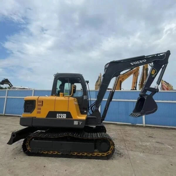 Used Volvo EC55D second-hand excavator construction equipment for sale - Image 4