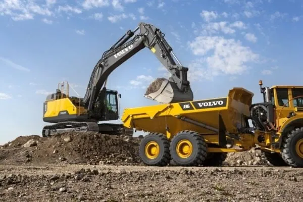 Second-hand Volvo EC350E Used Crawler Excavator For Sale - Image 2