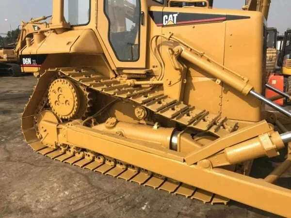 China Used Bulldozer Caterpillar D6N with Low Price for Sale - Image 4
