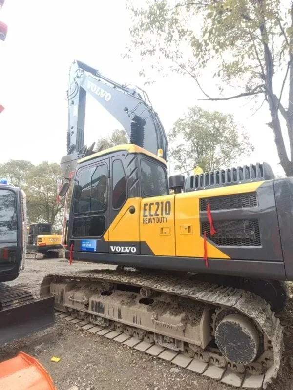 Hot Sale Second Hand Volvo Ec210 Used Excavator with Low Price
