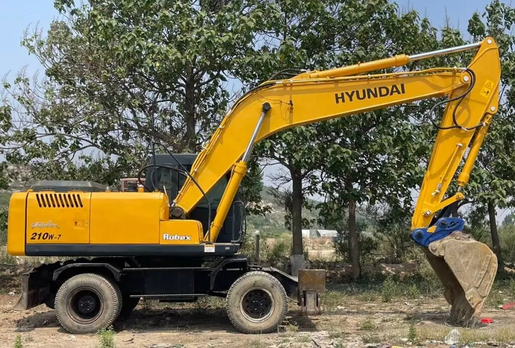 excavator article 14