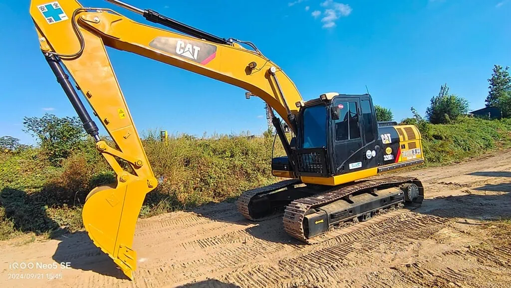 excavator article 24
