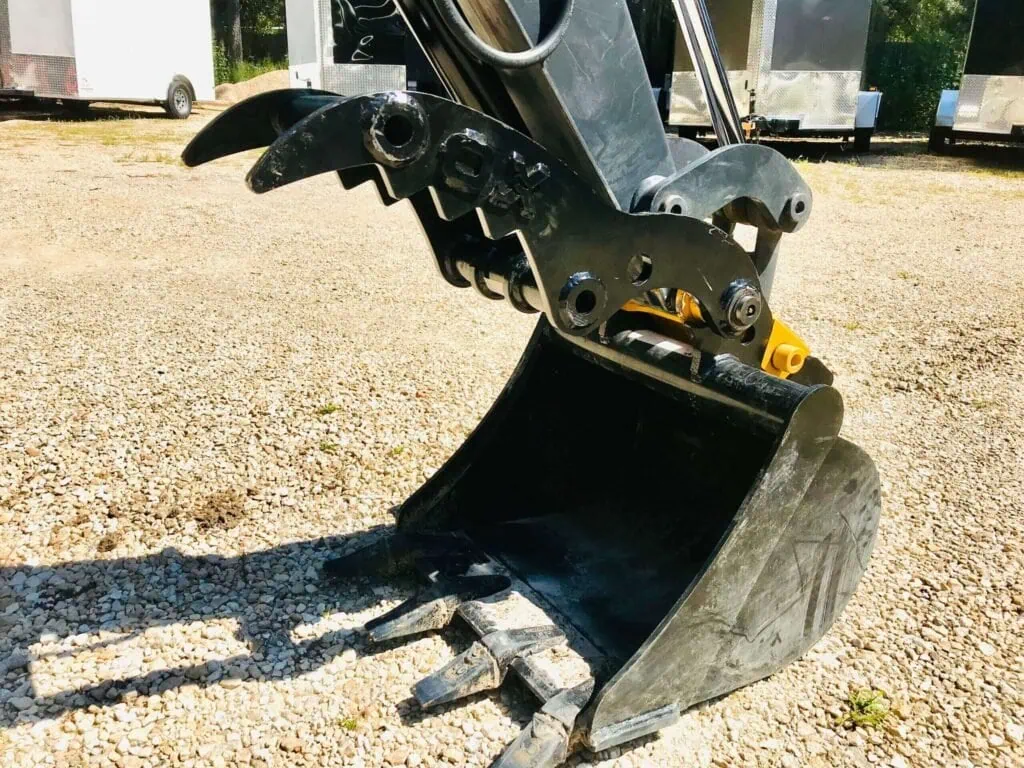 excavator thumb