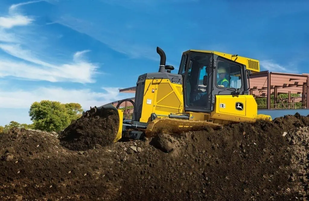 Dozer Size Guide: How to Choose the Right Bulldozer for Your Construction Project?