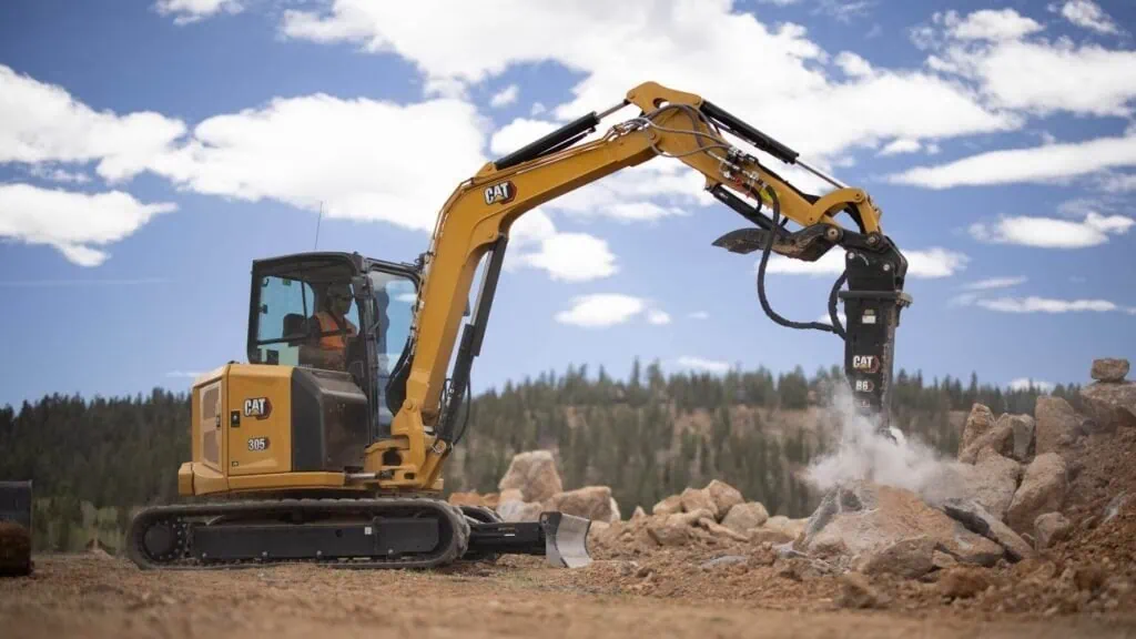 Cat 305 CR Mini Excavator CM20211029