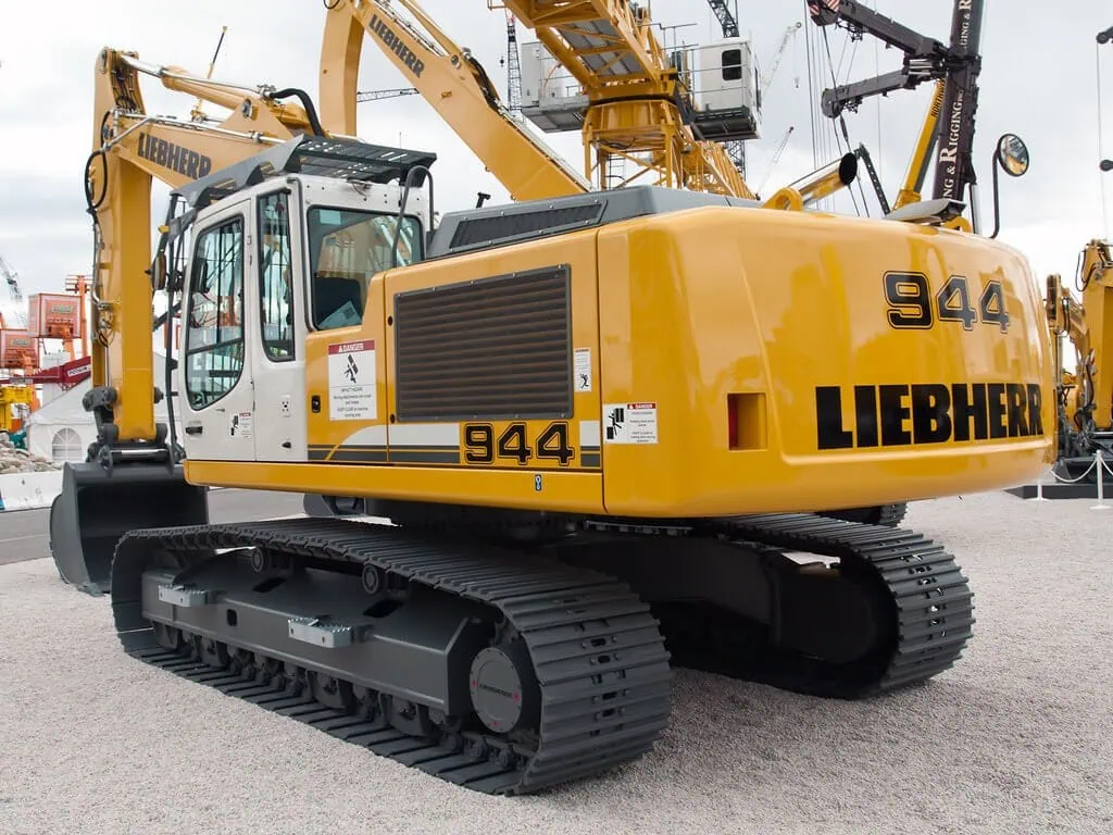 Liebherr R 944 1