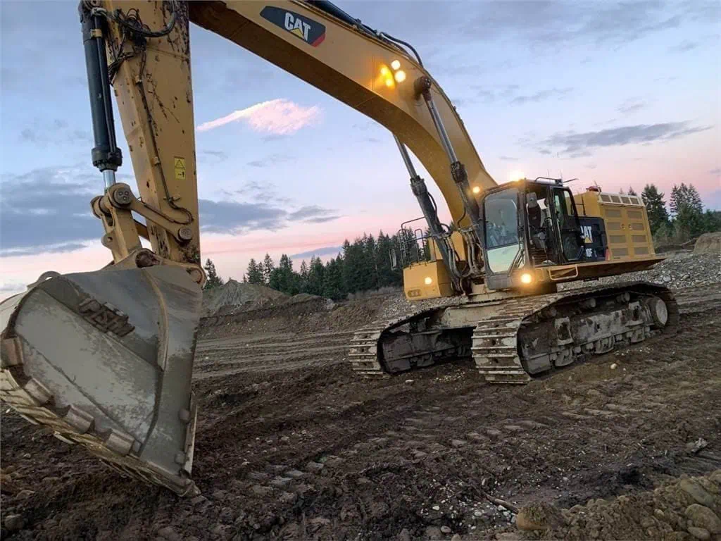 Different Types of Earth Moving Machinery