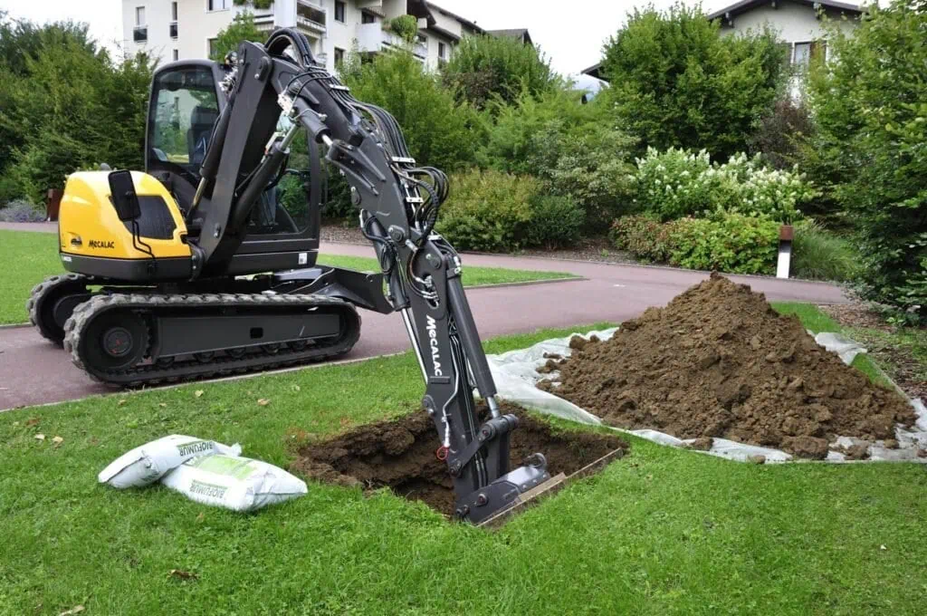 1395765390 mecalac excavator 6MCR 10