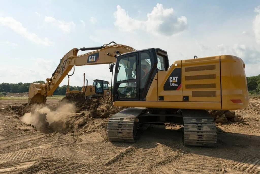 CAT 320 2