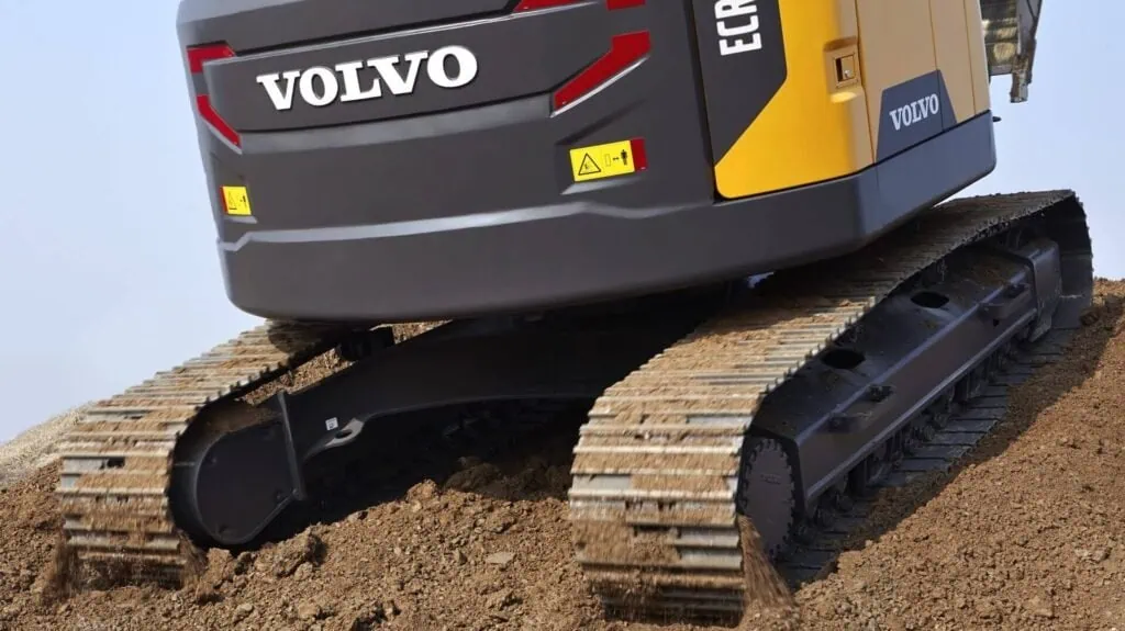 excavator undercarriage edited scaled 1