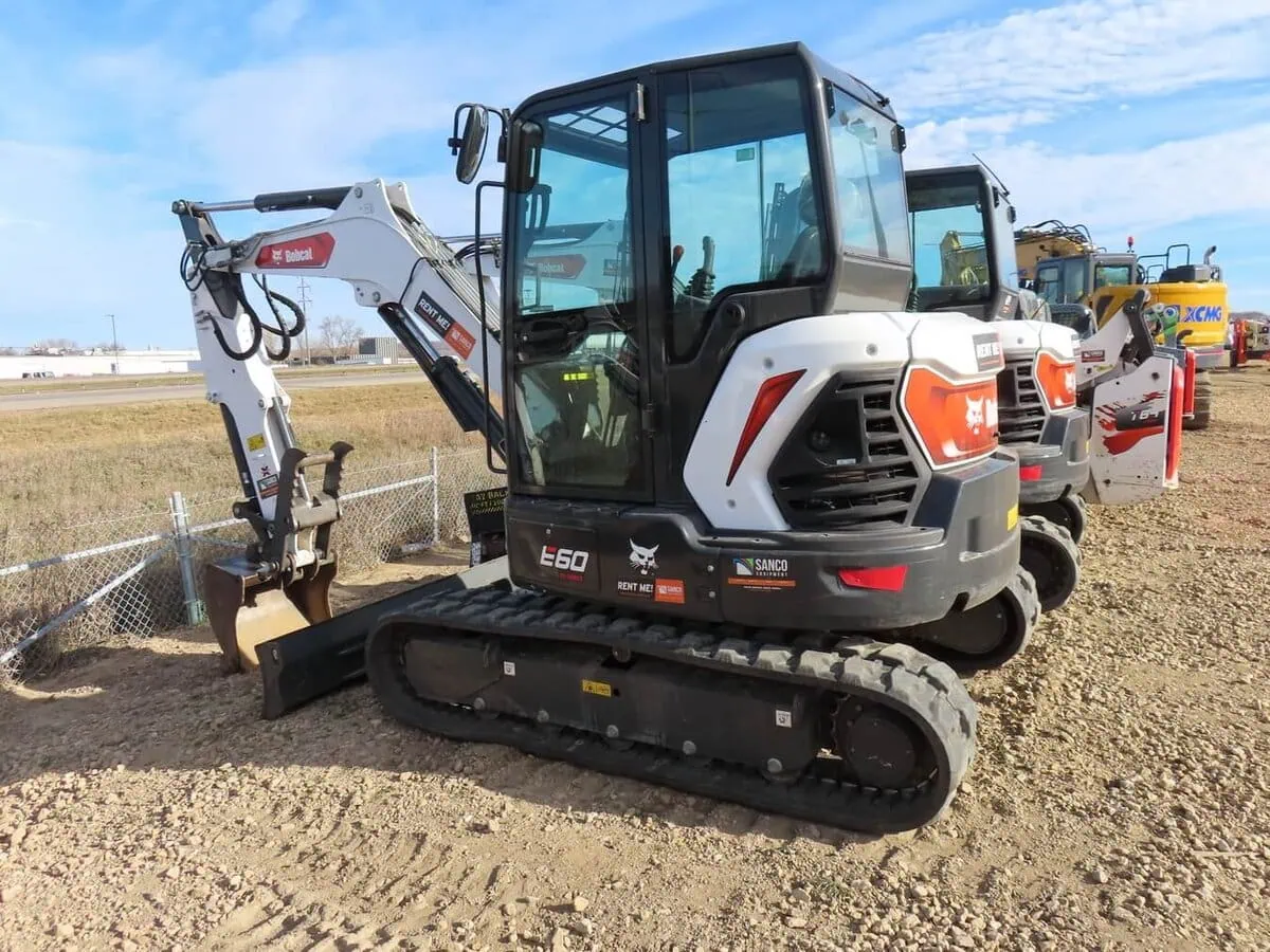 bobcat excavator size