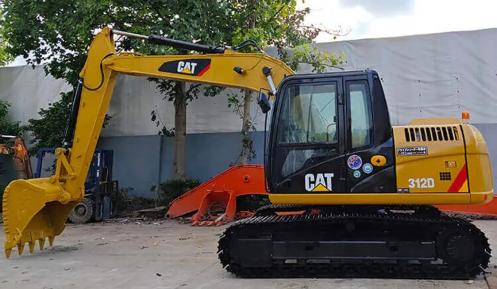 excavator article 82