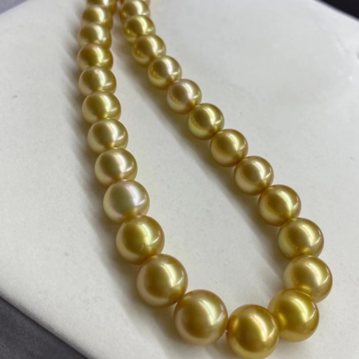 10.0-12.0mm AAAA runde goldene Südseeperlen Halskette – Bild 5