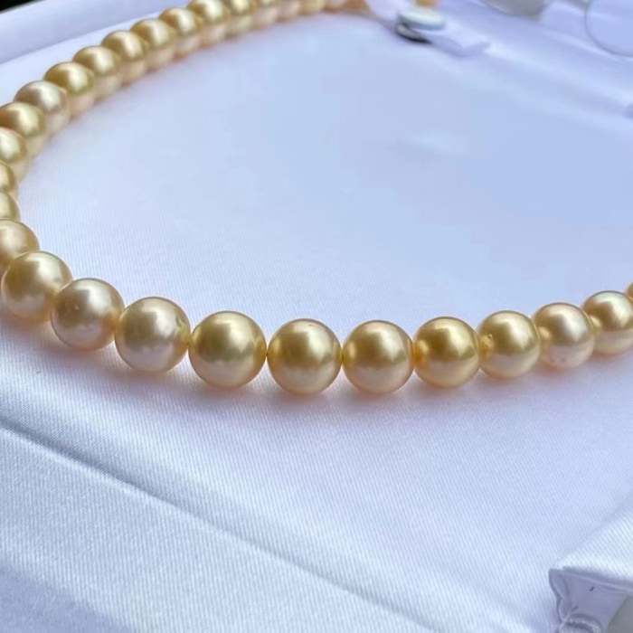 8.0-10.0mm AAA runde goldene Südseeperlen Kette – Bild 6