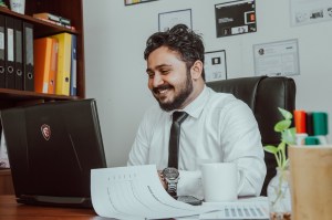 Efficient Management: Key Traits of Profitable CEOs Efficient Management: Key Traits of Profitable CEOs