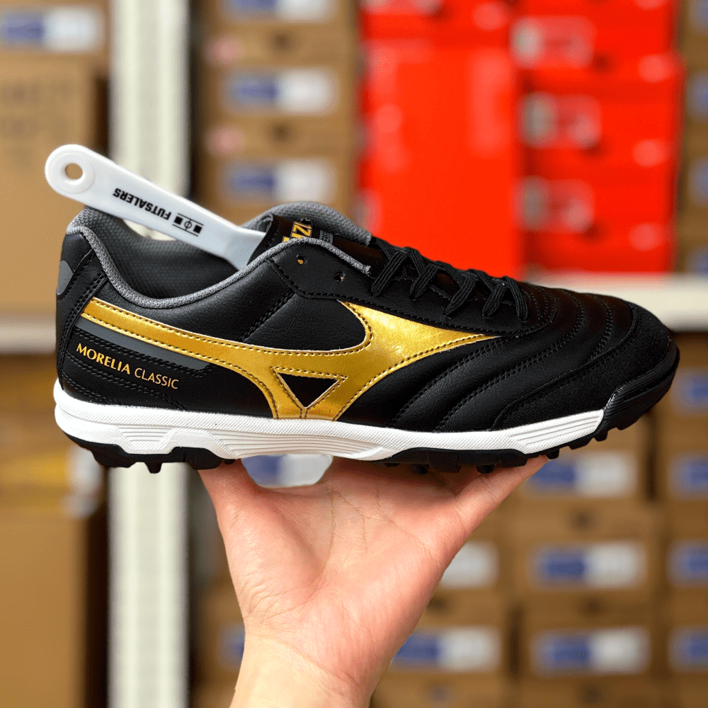 유일무이한 키카 축구화, 왜 주목받는가?