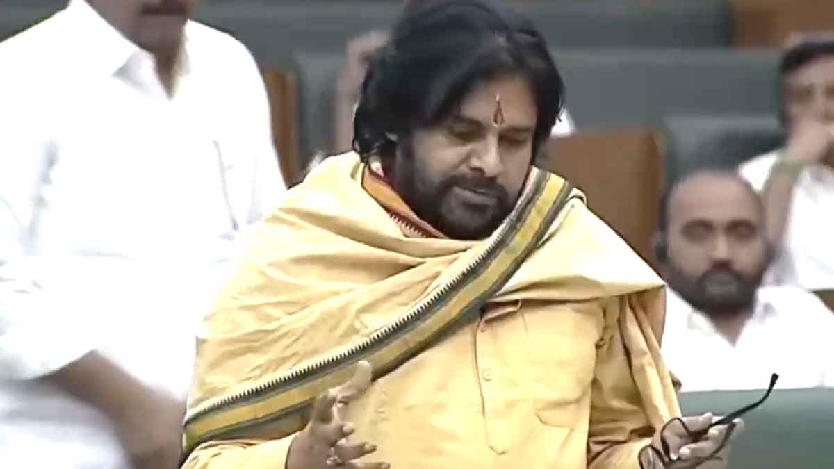 Pawan Kalyan urges for Andhra feeling