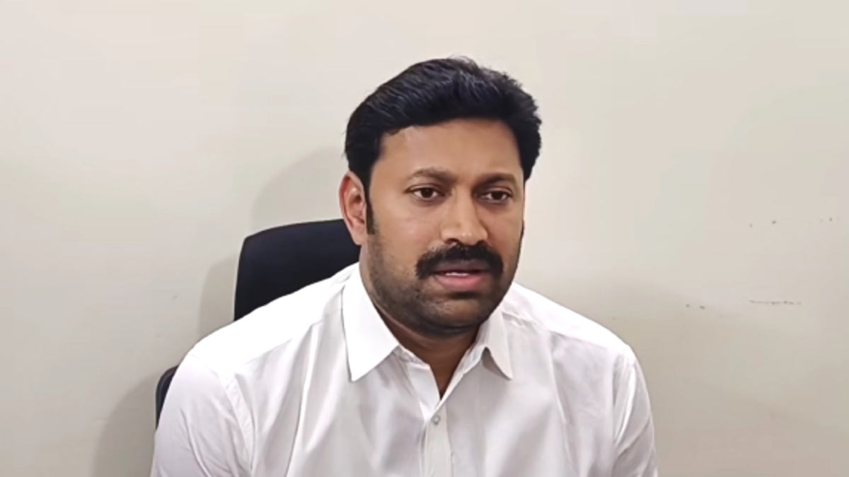 Avinash Reddy hints at settling scores with rivals