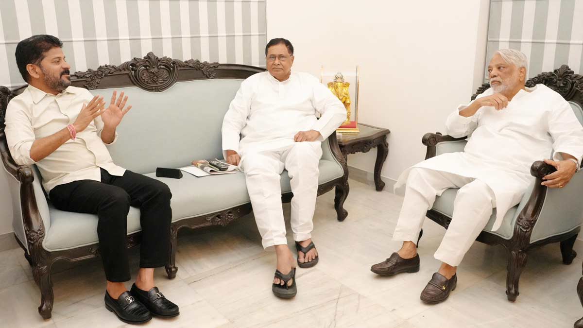 KCR’s effect: Revanth Reddy meets Jana Reddy