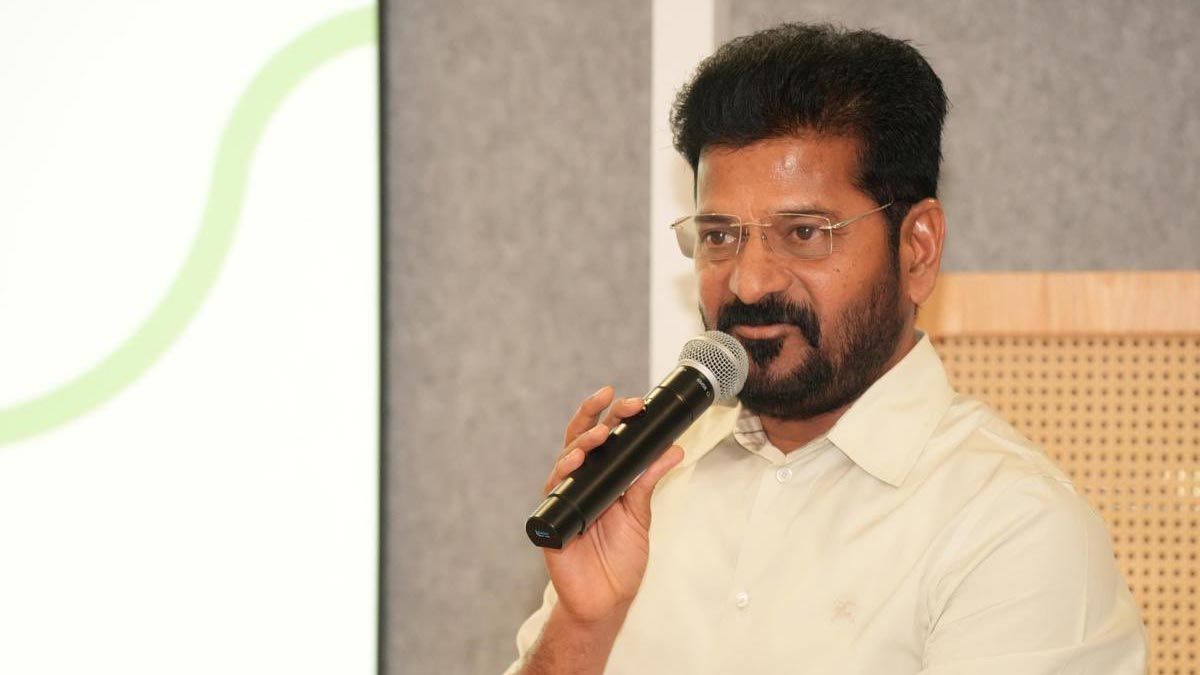 Revanth Reddy open to dialogue with Andhra on Banakacharla project