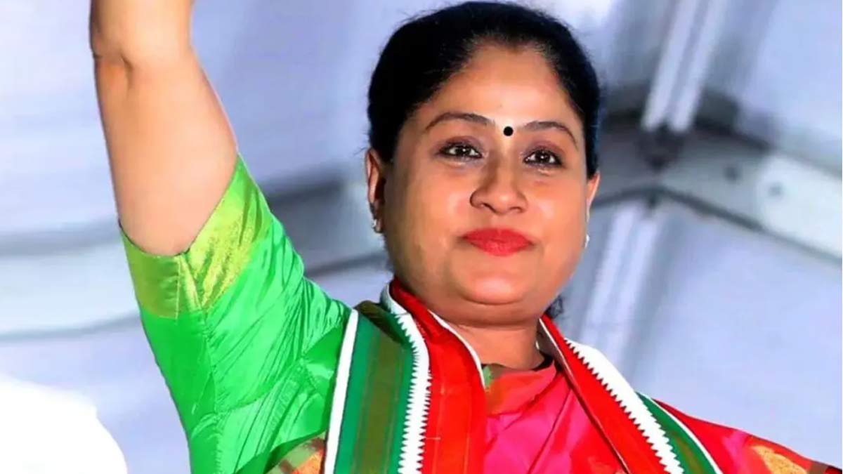 Vijayashanthi to get place Revanth Reddy’s cabinet!
