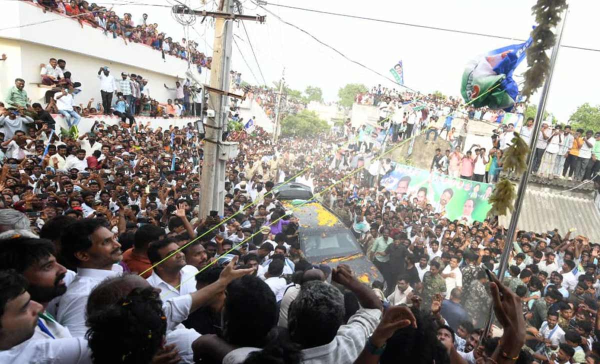 YS Jagan’s Palnadu tour draws massive crowds