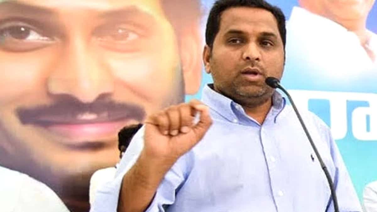 Raj Kasireddy arrested in Andhra liquor scam