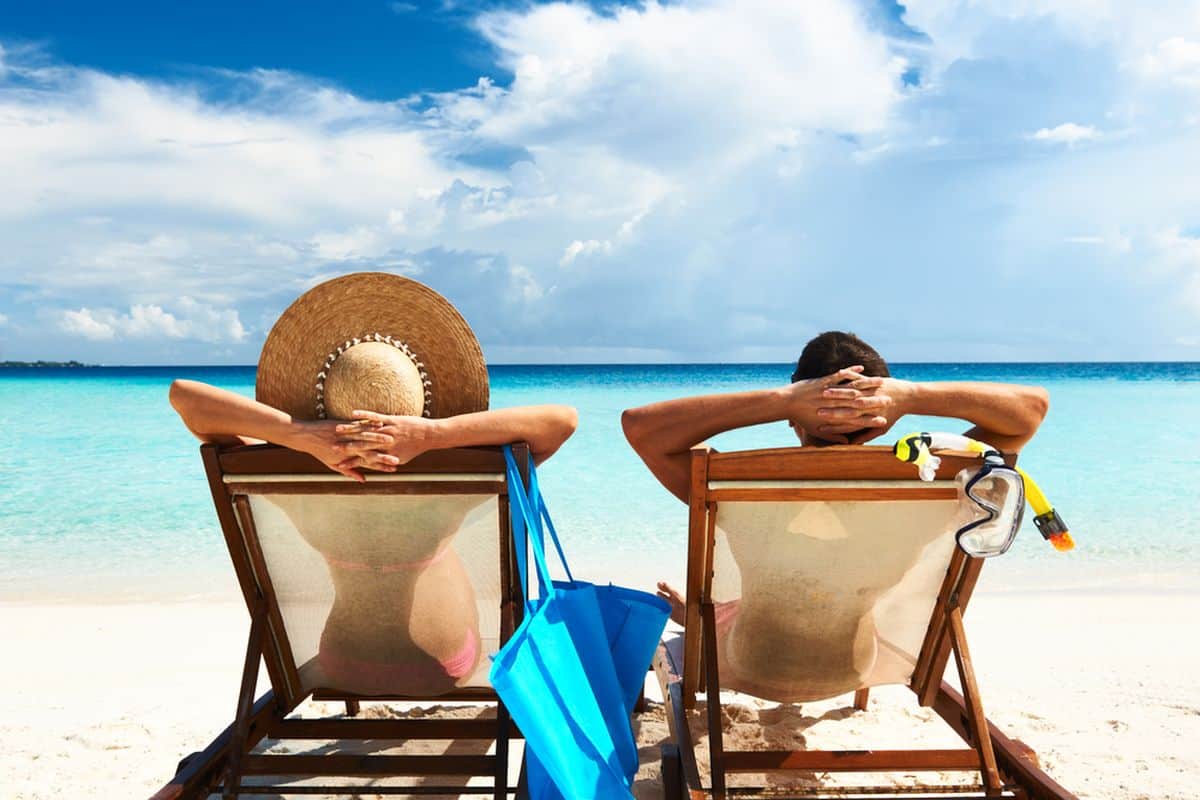 Tips Liburan Akhir Tahun Hemat Cerdas Praktis
